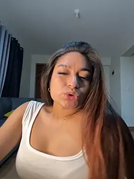 LuceroRm online show from 09.12.25