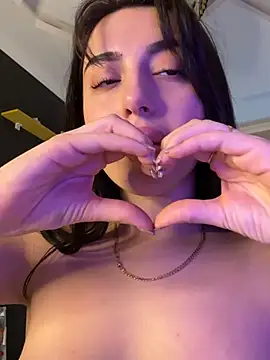 Snapshot of Tasty_Nora chatting on 03.16.25 Tasty Nora online show from 03.16.25