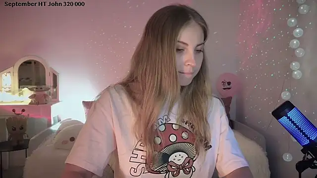 ImKeira online show from 09.10.25