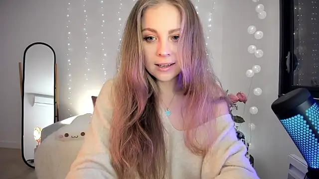 ImKeira online show from 01.31.26