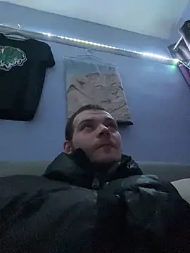 Snapshot of Z1uk chatting on 01.02.25 Z1uk online show from 01.02.25