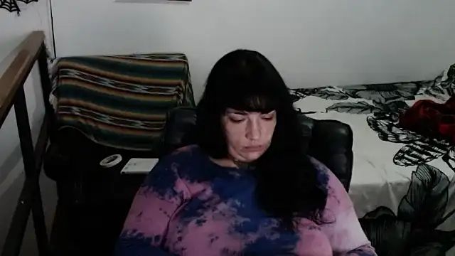 VampGirl1 online show from 01.30.25