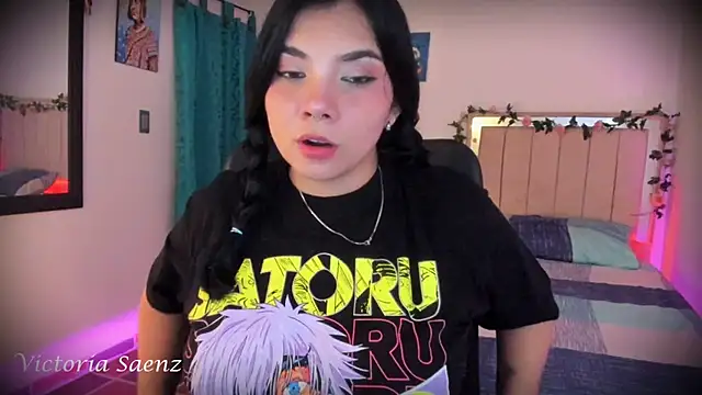 victoriaasaenz  online show from 01.07.26