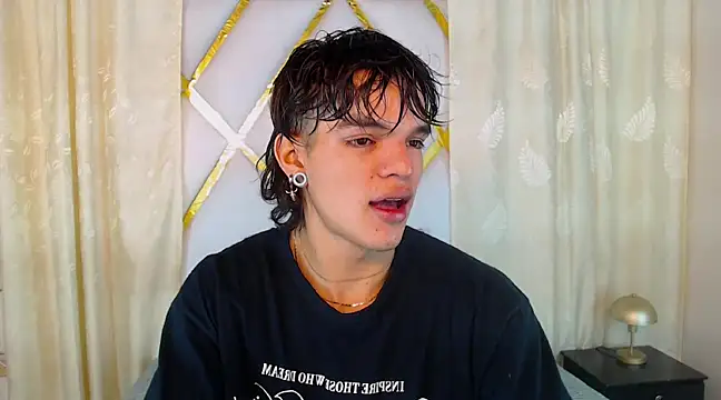 AlbertBernal69 online show from 02.11.25