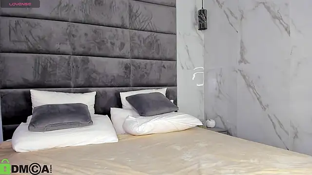 Barbie Lis online show from 09.08.25