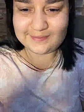 Snapshot of MinaBoss chatting on 06.16.26 MinaBoss online show from 06.16.26