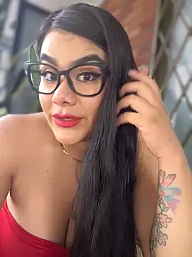 Snapshot of Insane_Issa chatting on 03.01.25 Insane Issa online show from 03.01.25