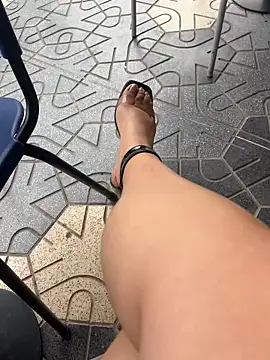 Snapshot of Insane_Issa chatting on 03.13.25 Insane Issa online show from 03.13.25