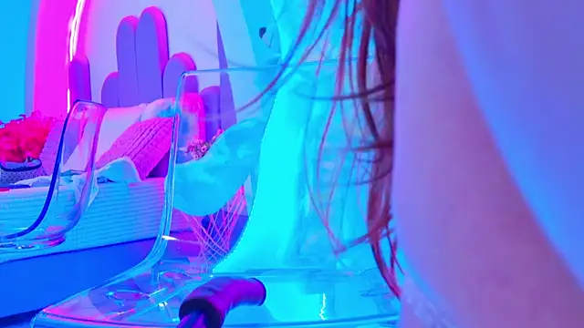 NathaxaLeans online show from 03.25.26