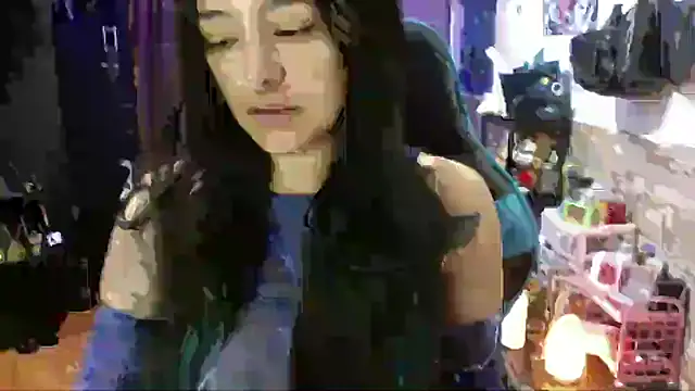 Snapshot of AngelaQueen_ chatting on 04.18.26 AngelaQueen online show from 04.18.26