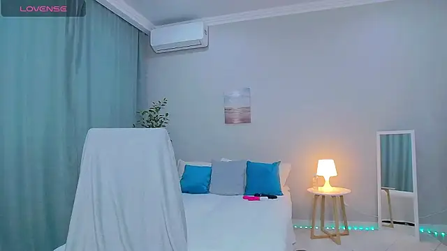 Dalili online show from 04.18.26