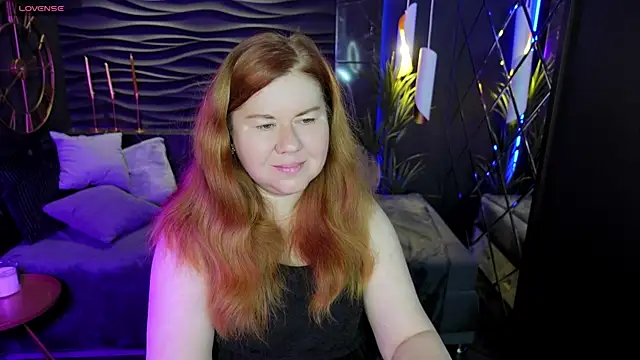 Mrs Emilia online show from 12.07.24