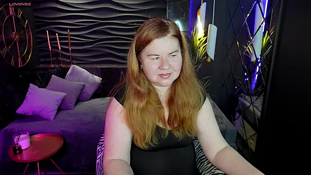 Mrs Emilia online show from 12.09.24