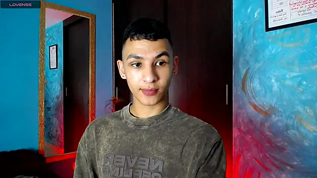 Snapshot of liuscast22 chatting on 12.10.24 liuscast22 online show from 12.10.24