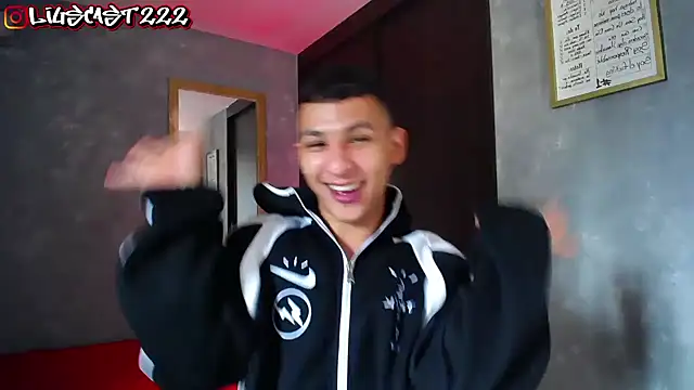 Snapshot of liuscast22 chatting on 03.14.25 liuscast22 online show from 03.14.25