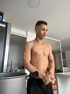 Snapshot of liuscast22 chatting on 10.12.25 liuscast22 online show from 10.12.25