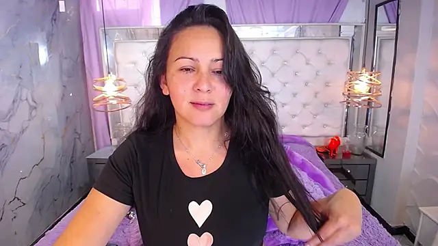 Georgina-Musk online show from 10.20.25