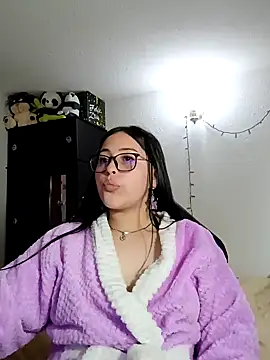 Snapshot of persefone_core chatting on 12.07.24 persefone core online show from 12.07.24