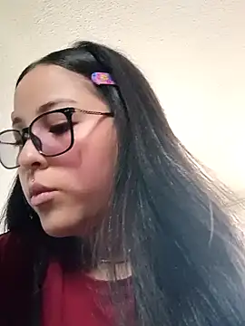 Snapshot of persefone_core chatting on 02.08.25 persefone core online show from 02.08.25