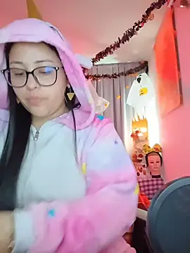 Snapshot of persefone_core chatting on 10.31.25 persefone core online show from 10.31.25