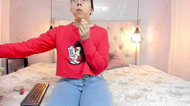 SakuraLee  online show from 12.02.25