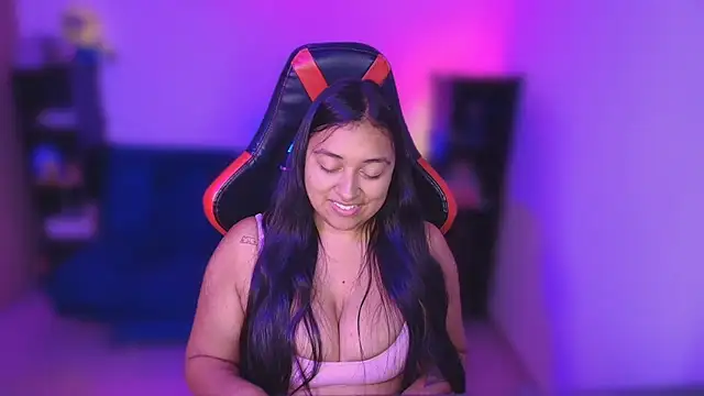 Soysofiarodrigu online show from 10.17.25