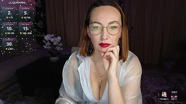 Snapshot of LybovNTV chatting on 02.27.25 LybovNTV online show from 02.27.25