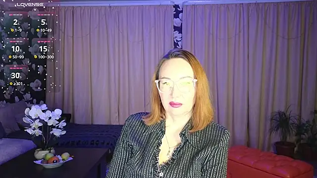 Snapshot of LybovNTV chatting on 03.18.25 LybovNTV online show from 03.18.25