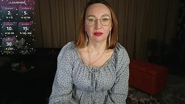 Snapshot of LybovNTV chatting on 03.21.25 LybovNTV online show from 03.21.25