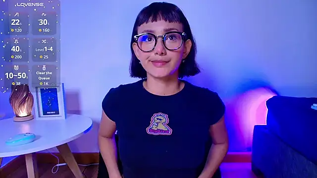 Snapshot of tati_cardenas chatting on 06.17.26 tati cardenas online show from 06.17.26