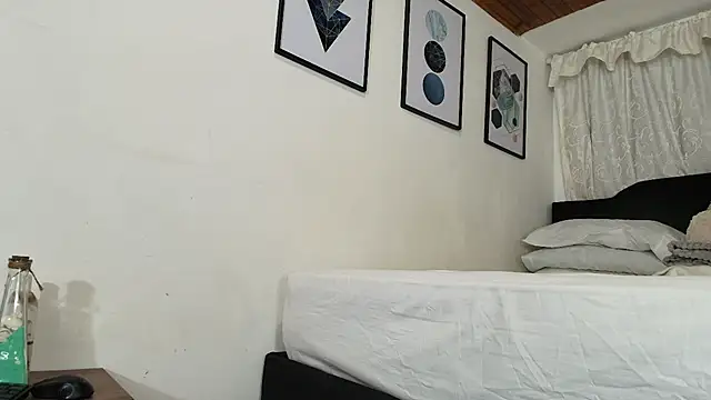 sam her online show from 03.18.25