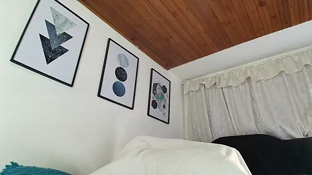 sam her online show from 09.25.25