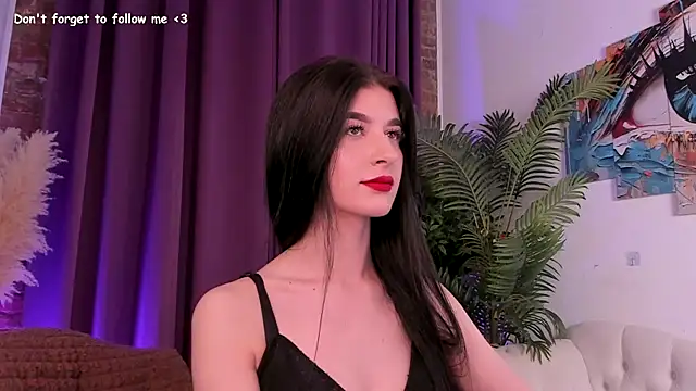 Snapshot of LauraCoy chatting on 07.16.26 LauraCoy online show from 07.16.26