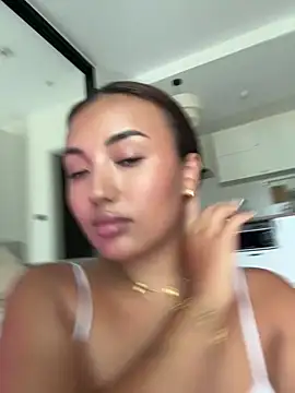 lily  foster online show from 03.16.26