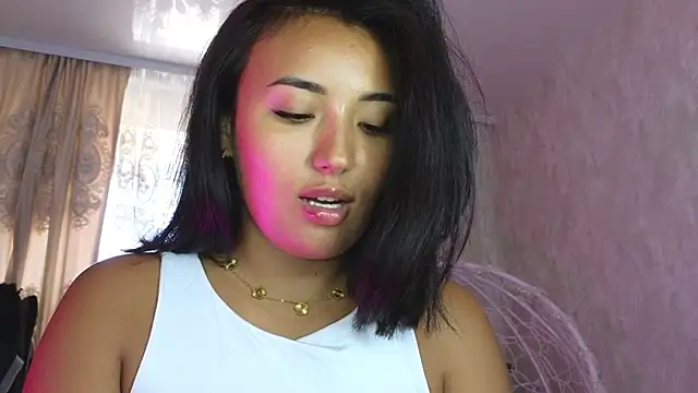 lily  foster online show from 03.29.26