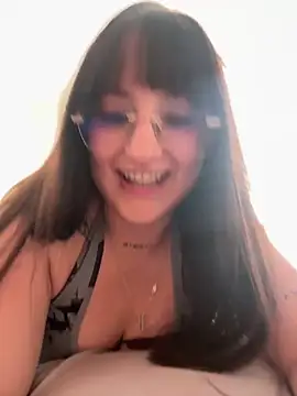 Megan lu2 online show from 02.26.25