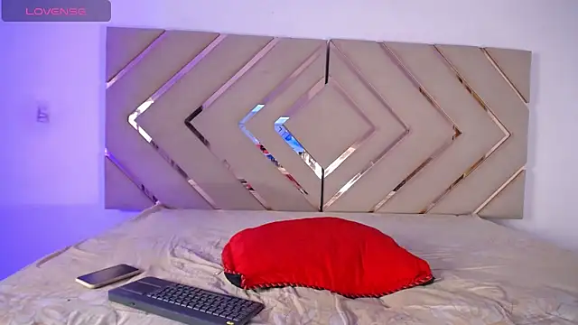 Raven foxter1 online show from 02.09.25