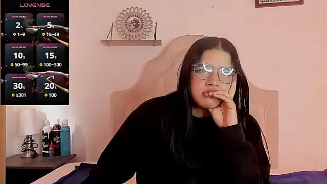 aliice walker  online show from 02.01.25