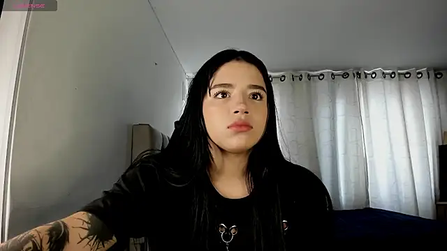 aliice walker  online show from 11.07.25