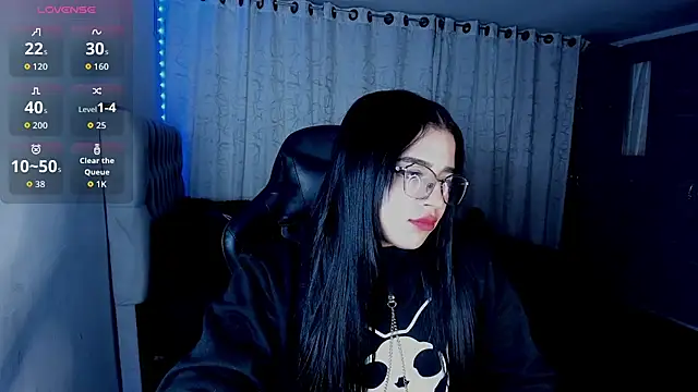 aliice walker  online show from 12.14.25