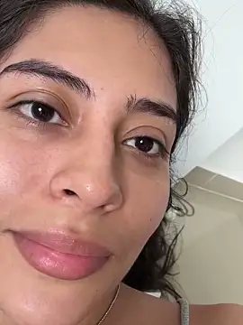 Sophie  Foxxx online show from 02.18.25