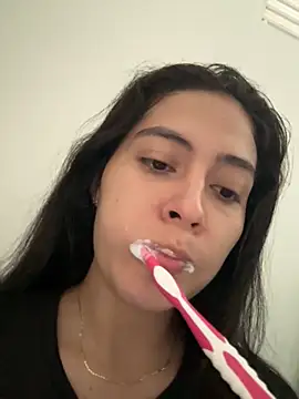 Sophie  Foxxx online show from 10.24.25