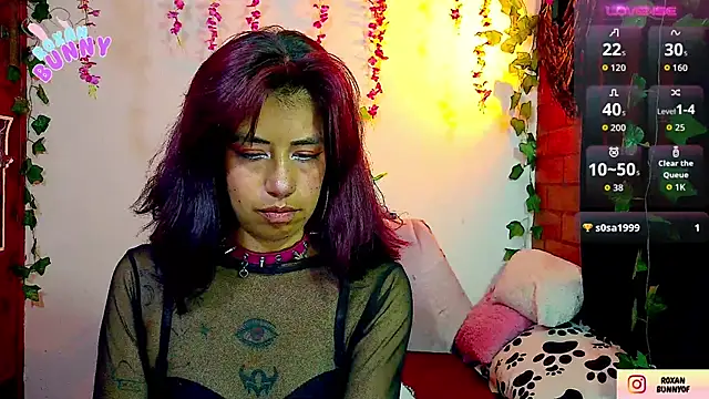 Roxanbunny1 online show from 11.27.25