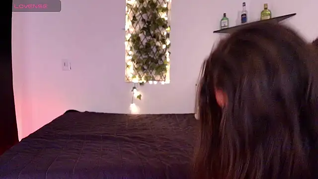 kisstarxxx online show from 05.13.26