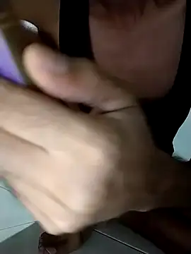 Dwirosebig online show from 10.17.25