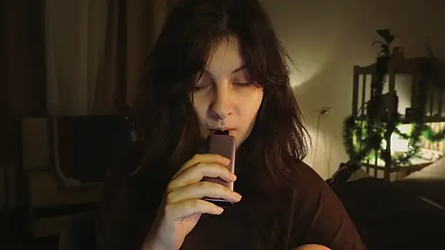 Snapshot of kshishtan chatting on 12.28.24 kshishtan online show from 12.28.24