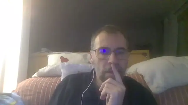 ptitcanard60600 online show from 10.23.25