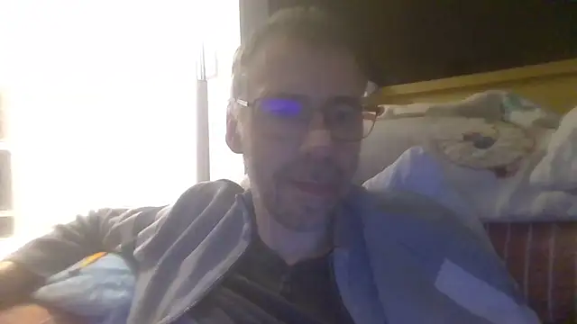 ptitcanard60600 online show from 11.05.25