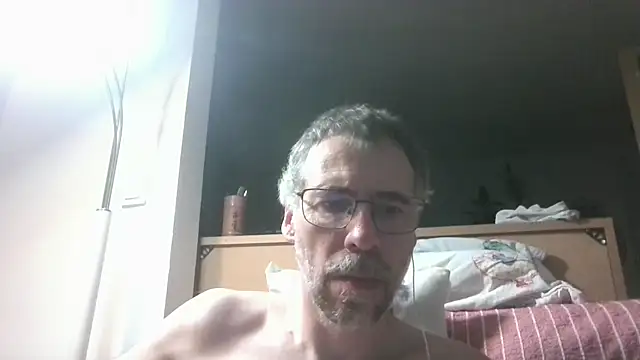 Snapshot of ptitcanard60600 chatting on 07.14.26 ptitcanard60600 online show from 07.14.26
