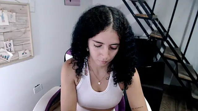 samantha baby  online show from 12.17.25